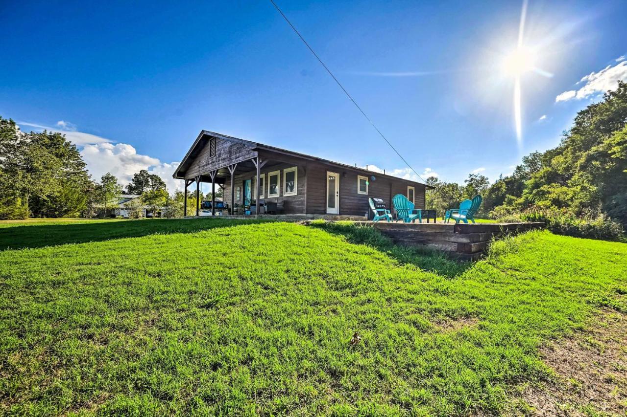 Broken Bow Retreat With Large Yard And Fire Pit! Villa Exterior photo